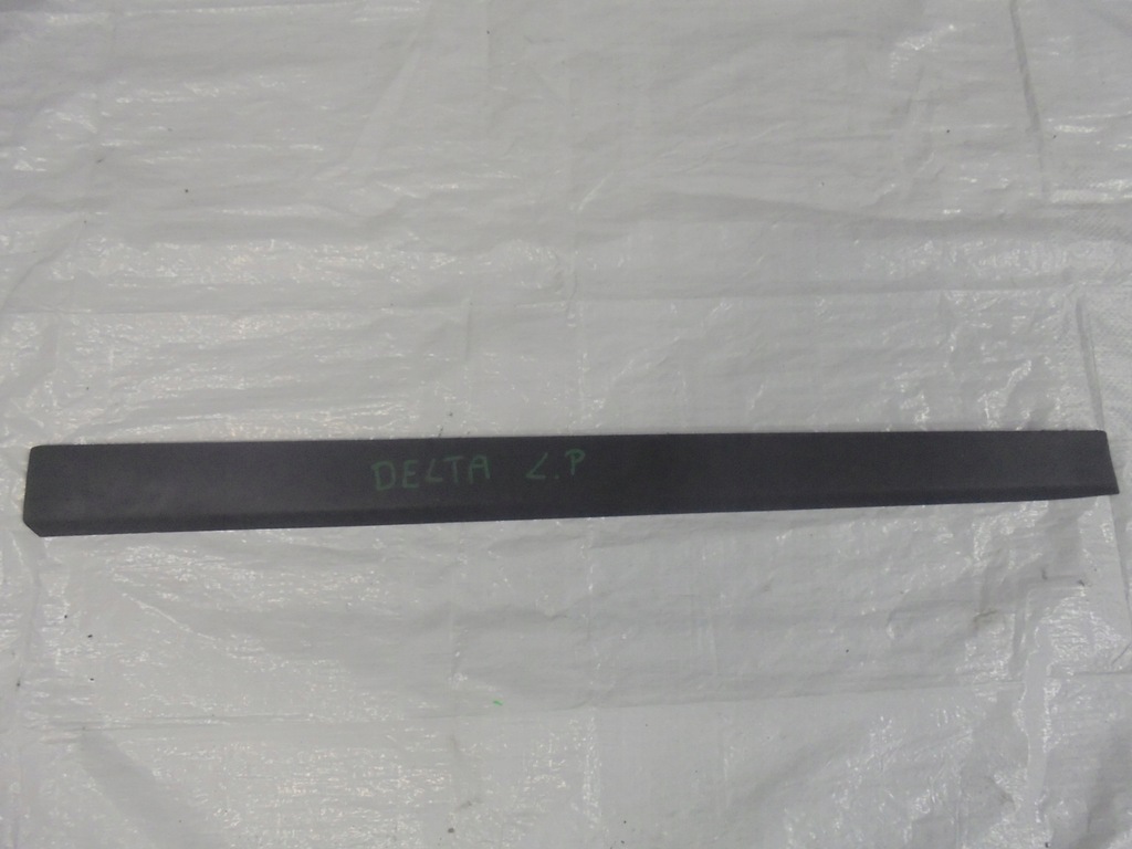 фото №1, Молдинг na дверь левая передние lancia delta