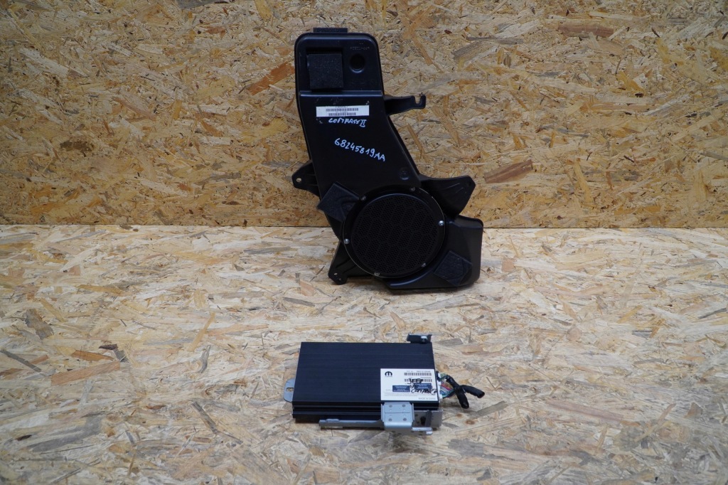 фото №1, Підсилювач 68312125ab динамік труба 68245819aa jeep compass ii оригінал 17-