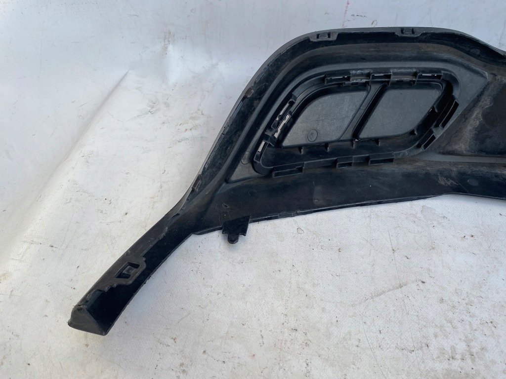 фото №9, Vw golf viii 8 hb r-line 19- накладка спойлер бампера задняя