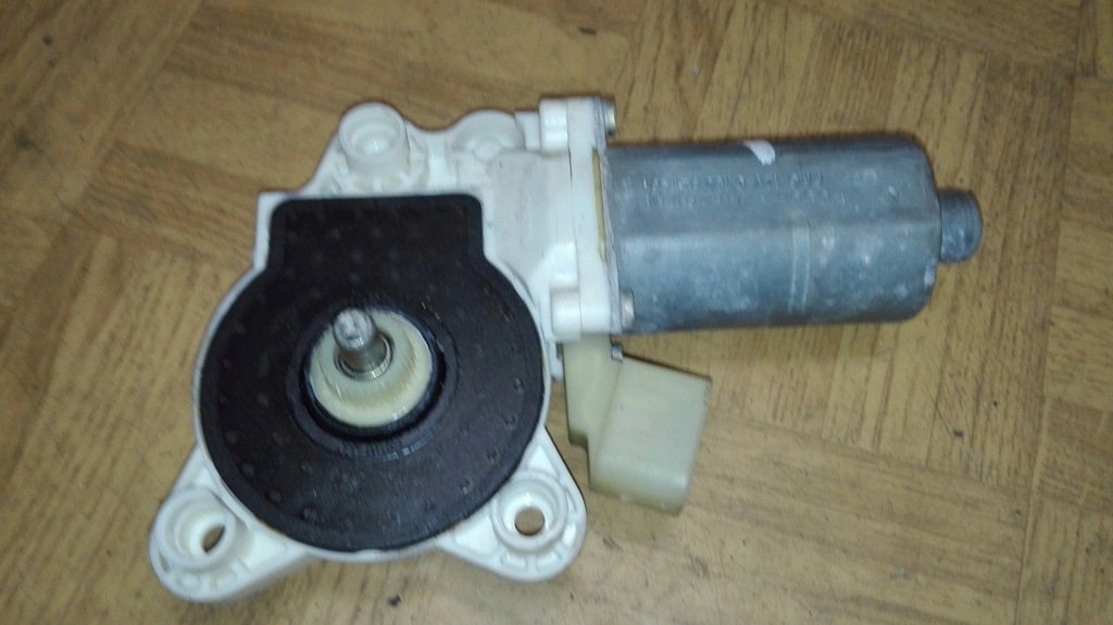 фото №2, Моторчик подъёма окон mercedes w211 pra перед