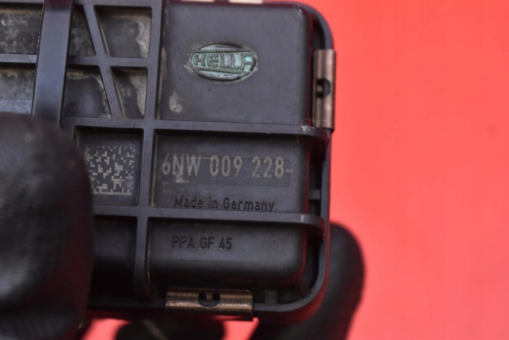 Купити Регулятор турбіни 6nw009228 volvo s70 v70 3 3 2.4 d5 185 km 00-05