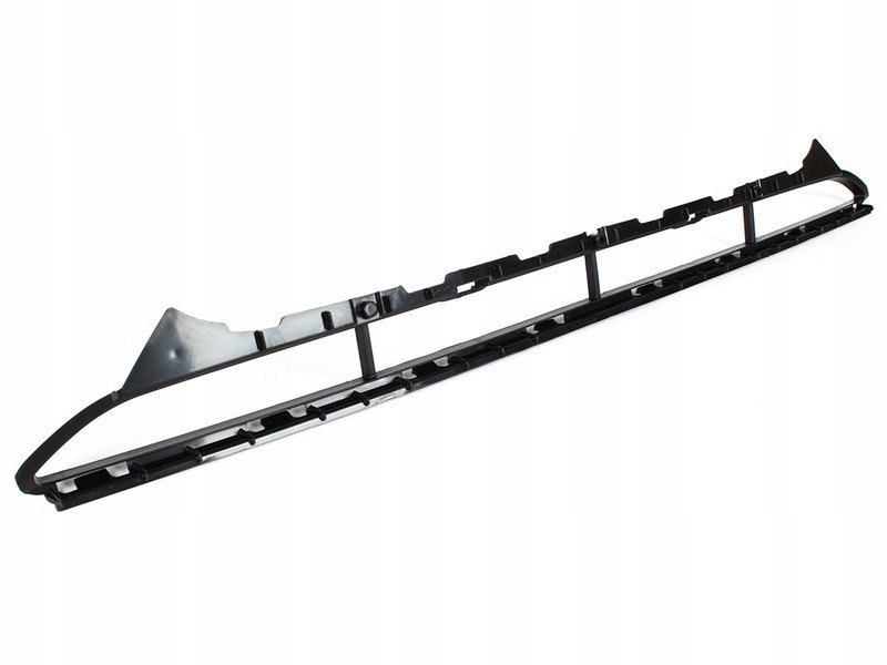 фото №1, Решётка молдинг середина 8k0807863 audi a4 b8 lift