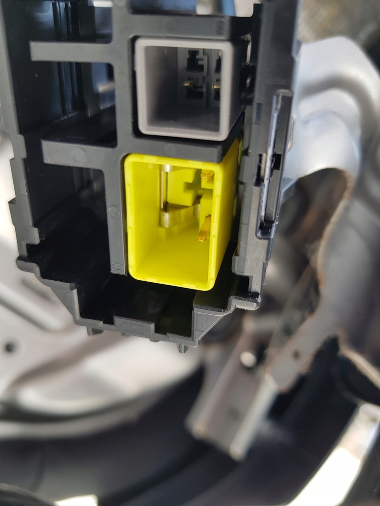 фото №14, Сидіння заднє сидіння оббивка mazda 6 gj kombi