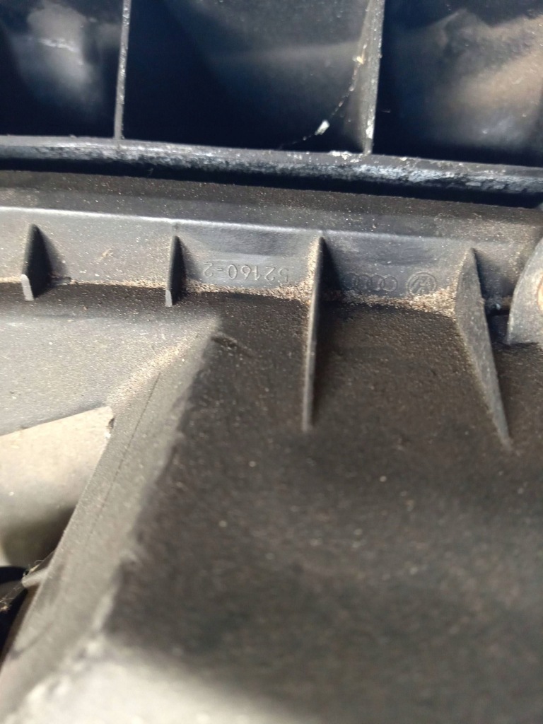 Volkswagen passat b5.5 2003 фильтр воздуха 52160-2 0281002487 3b0129607 Киев