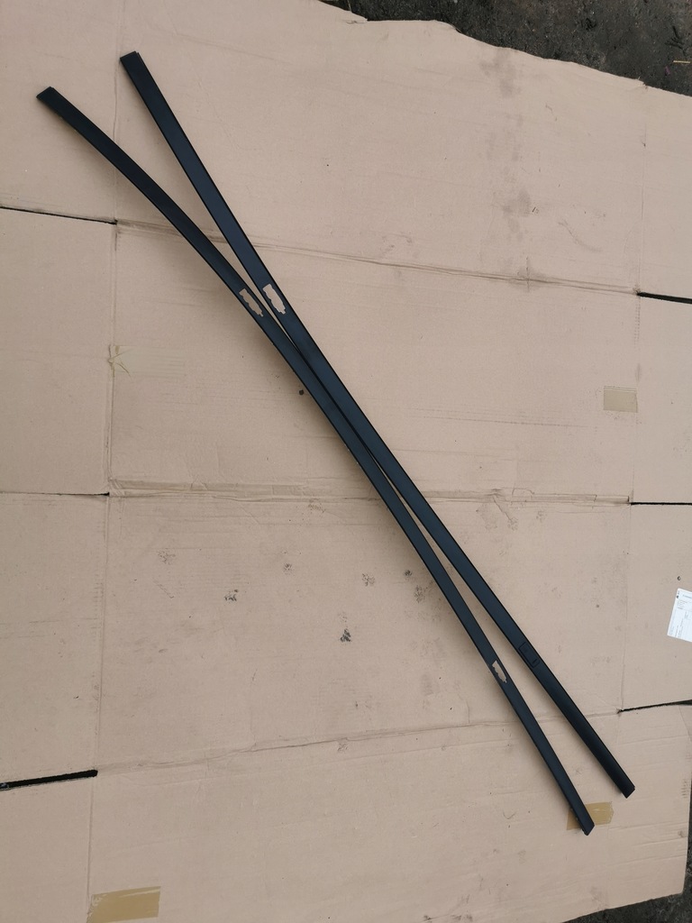 фото №1, Hyundai i30 ii молдинг дахова дах заглушка