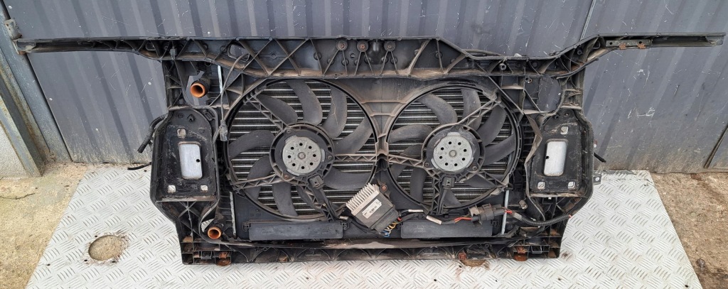 Audi a5 8t 1.8 2.0 tfsi 2.0 tdi ремень передний комплектный  вентиляторы радиатор в Украине