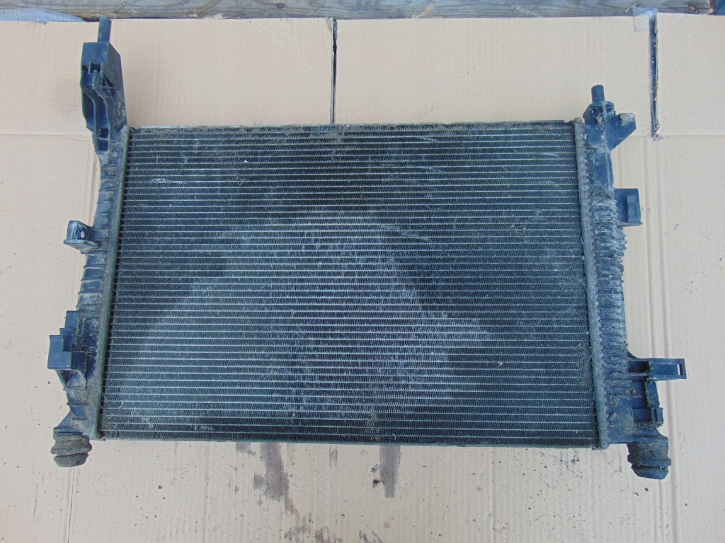 Купити Радіатор води ford focus mk3