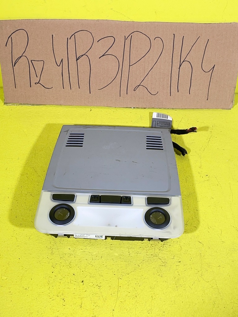 фото №5, Bmw e87 116i - лампа потолочный - enl68u