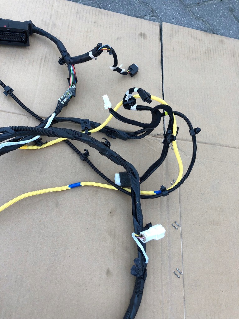 фото №12, Hyundai i30n i30 iii n lift 2020- джгут салону 91550-s0350