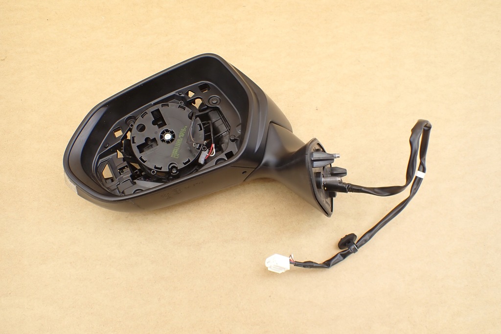фото №12, Toyota yaris cross зеркало левая lh наружное 87940-0de80 6 pin