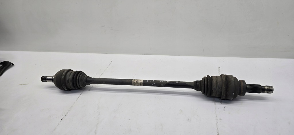 фото №1, Привідний вал задня права mercedes gla w156 x156