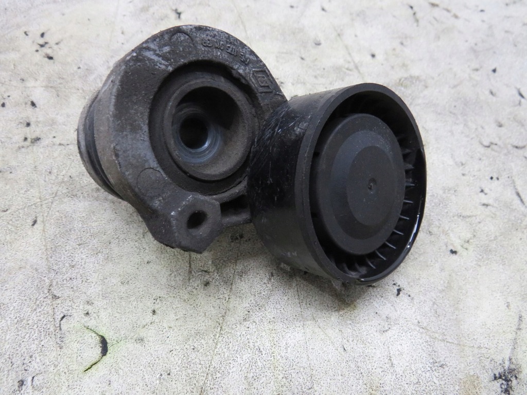 фото №1, Ролик натягувач ремінь note e12 1.5 dci