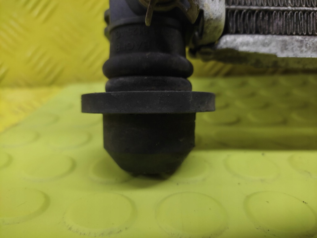 фото №7, Ford transit 2.0 d радіатор wody yc1h8061cd