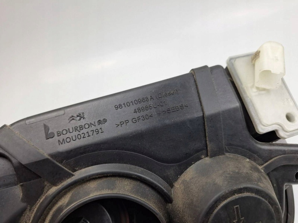 фото №14, Крышка заливной топлива peugeot 3008 ii 981010978a