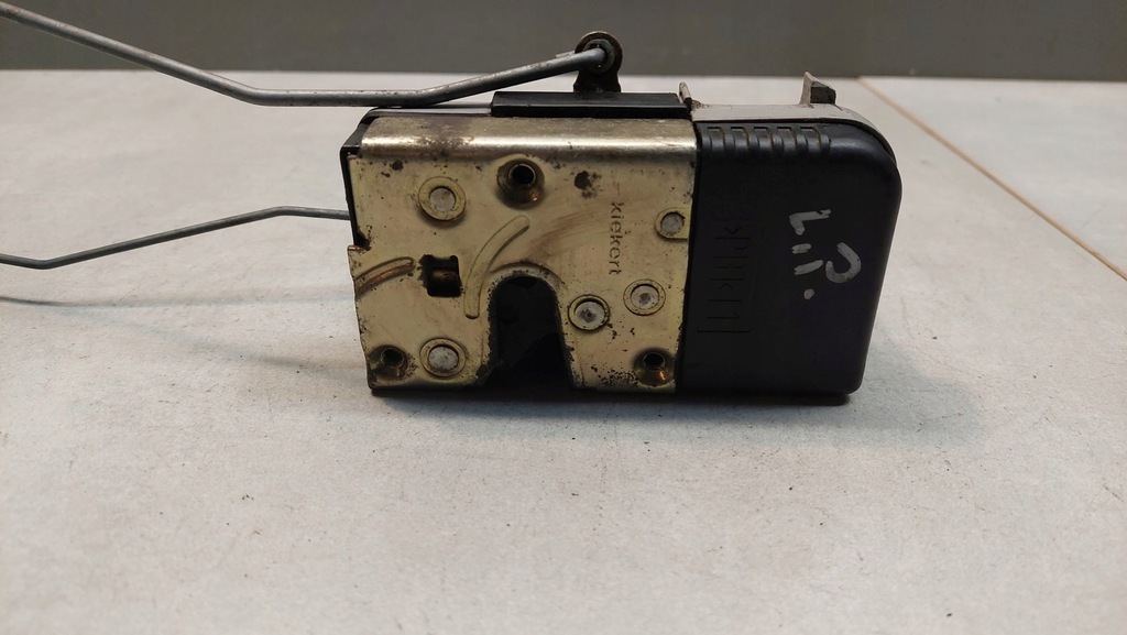 фото №7, Замок дверь левый перед fiat ulysse i 6 pin