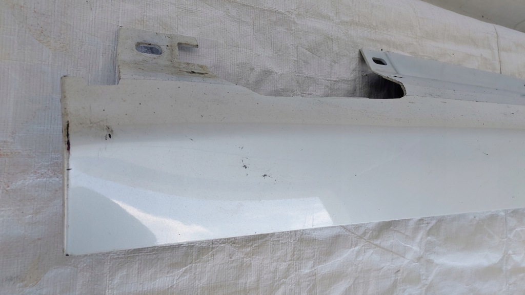 Bmw 2 f45 накладка молдинг порог порог правый в Украине