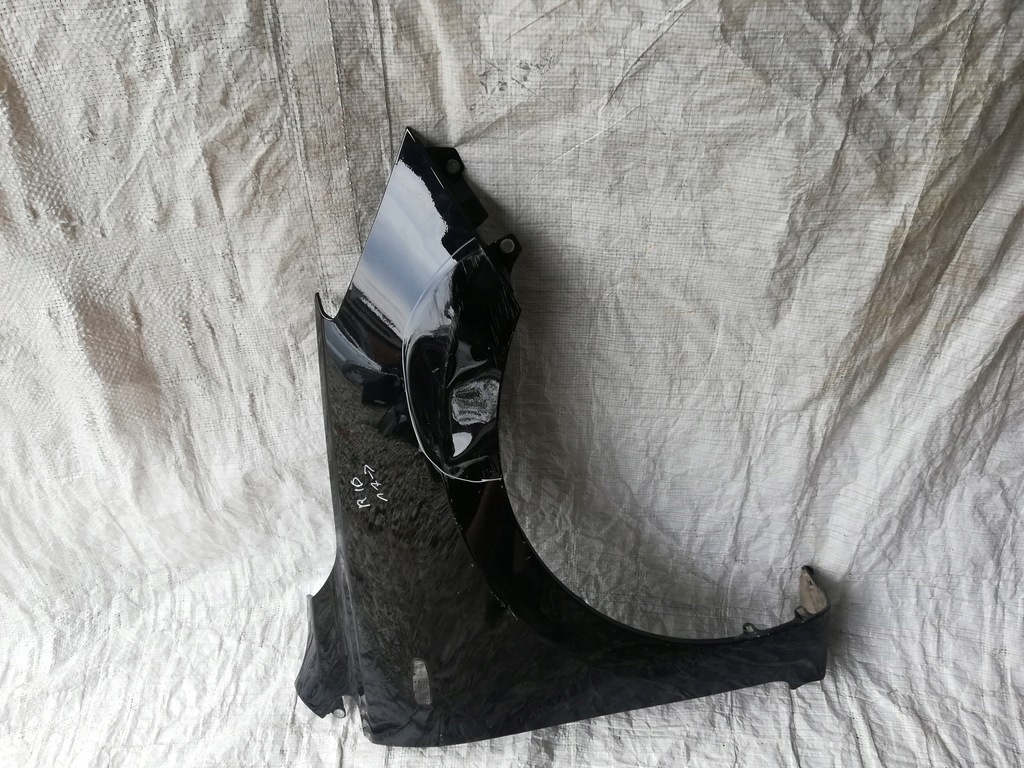 фото №1, Kia rio 17- крила передній правий