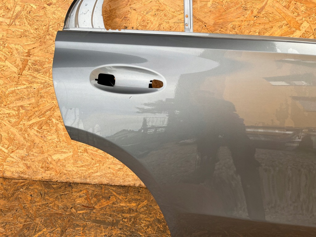 Дверь задние задний  правое mercedes gle w167 a167 в Украине