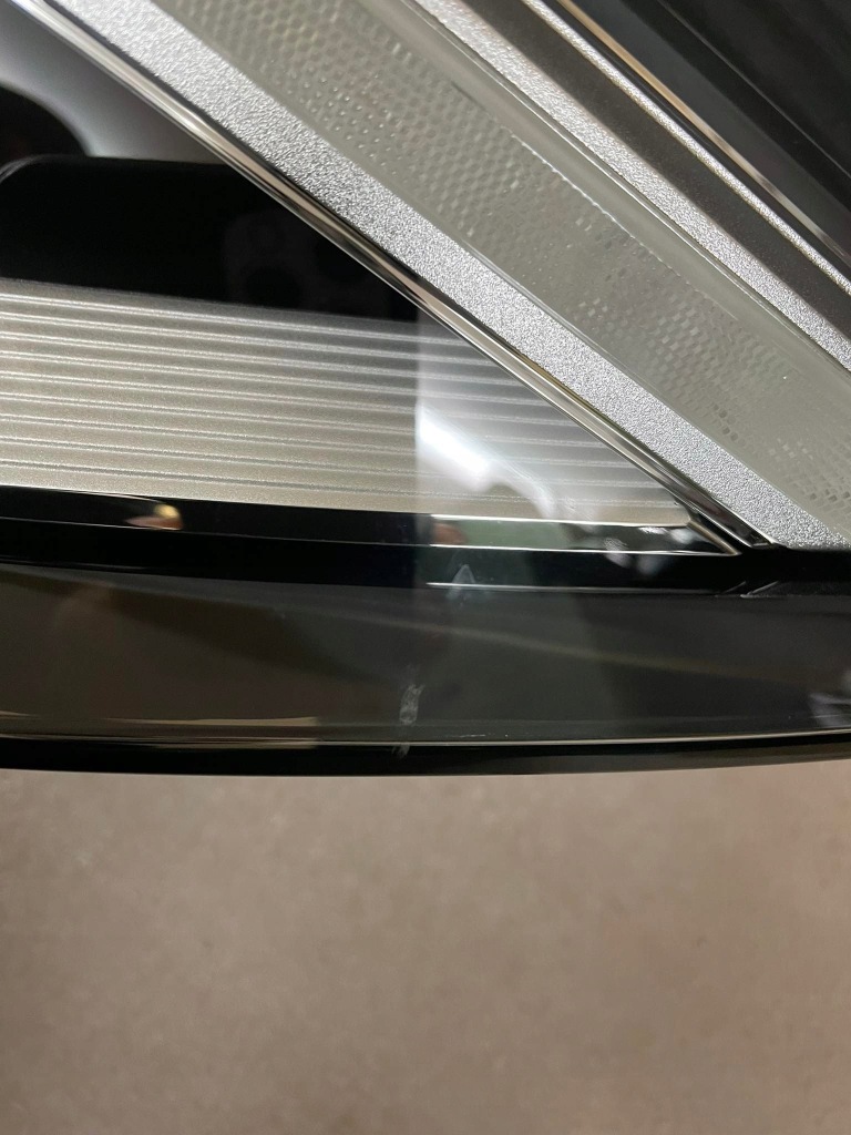 фото №13, Audi a3 s3 лампа перед led 8y0941033b 8y0941034b