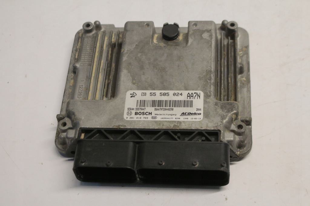 фото №1, Бортовой компьютер двигателя opel astra j 2.0 cdti 55585024
