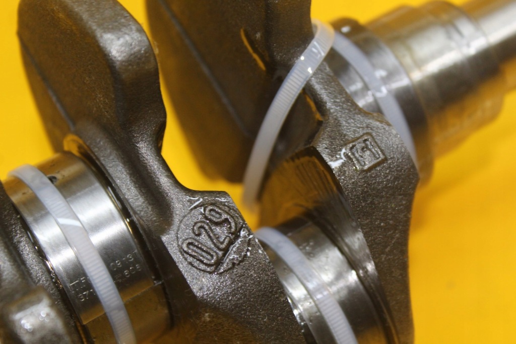 Wał коленчатый с вкладышами citroen c3 peugeot ford volvo 1.6 hdi 058b00531 Доставка