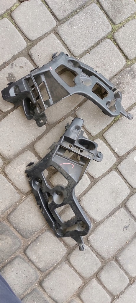 фото №1, Направляющая бампера правый левый задняя renault captur