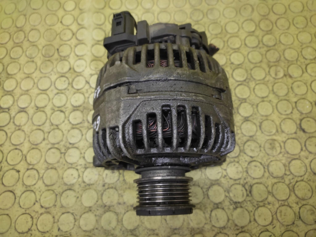 Купить Vw golf iv 1.9 tdi генератор 045903023a