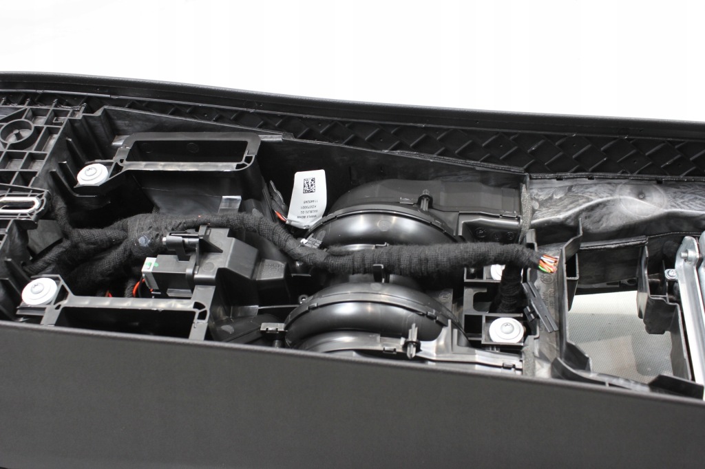 фото №7, Туннель средний подлокотник dakota bmw g11 g12