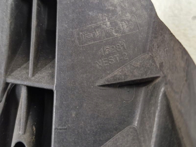 фото №9, Opel zafira c направляющая кронштейн лампы левый перед 13300782