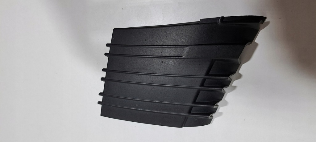 фото №1, Citroen jumpy iii заглушка радар бампер перед 9811929877