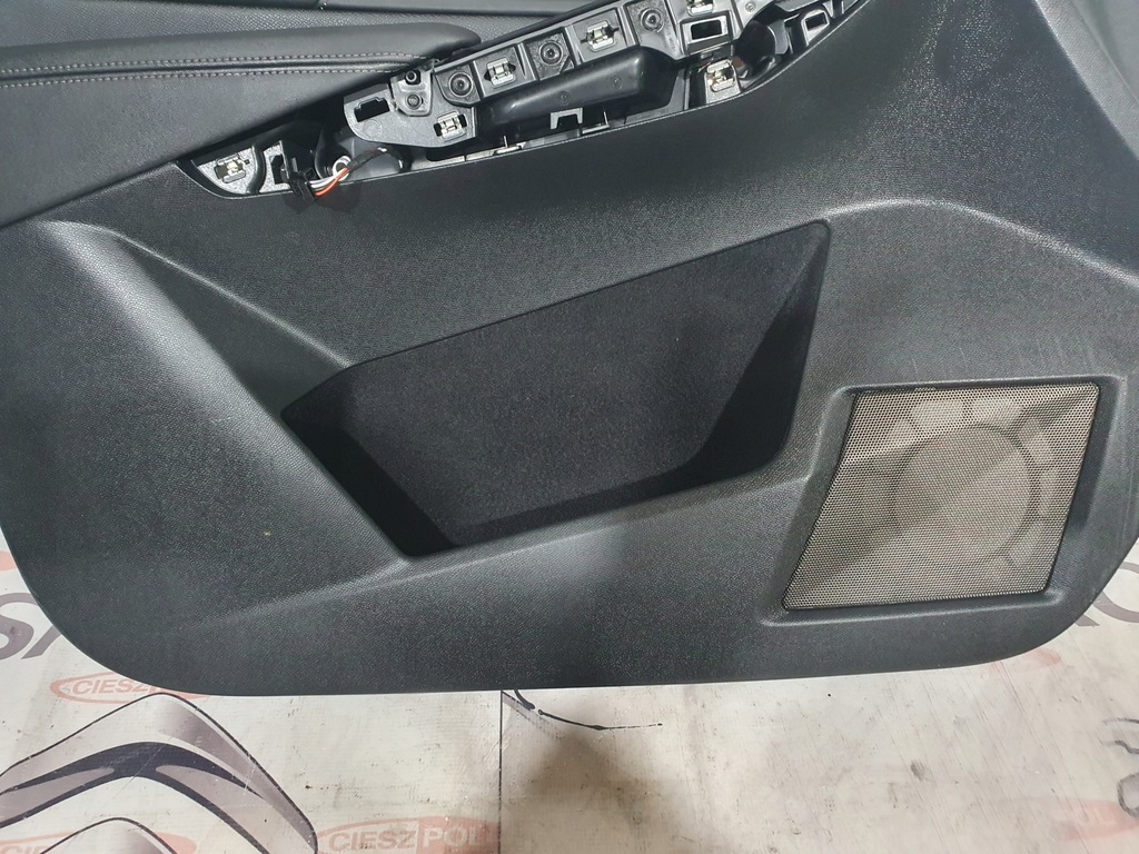 фото №6, Оббивка обшивка двері лівий перед citroen ds7 lift 2024 org 98459394zd