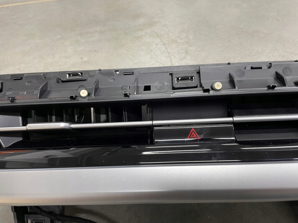 фото №7, Решётка обдув средняя vw arteon lift led dekor молдинг панели консоли