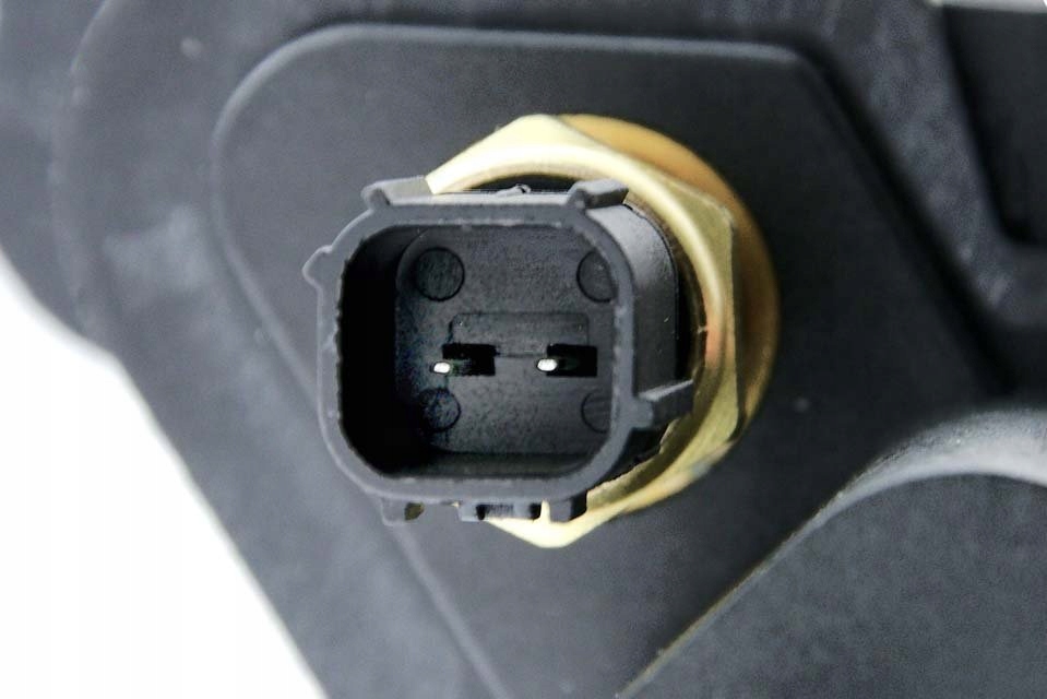 фото №15, Патрубок wody chrysler neon pt cruiser 04792630aa