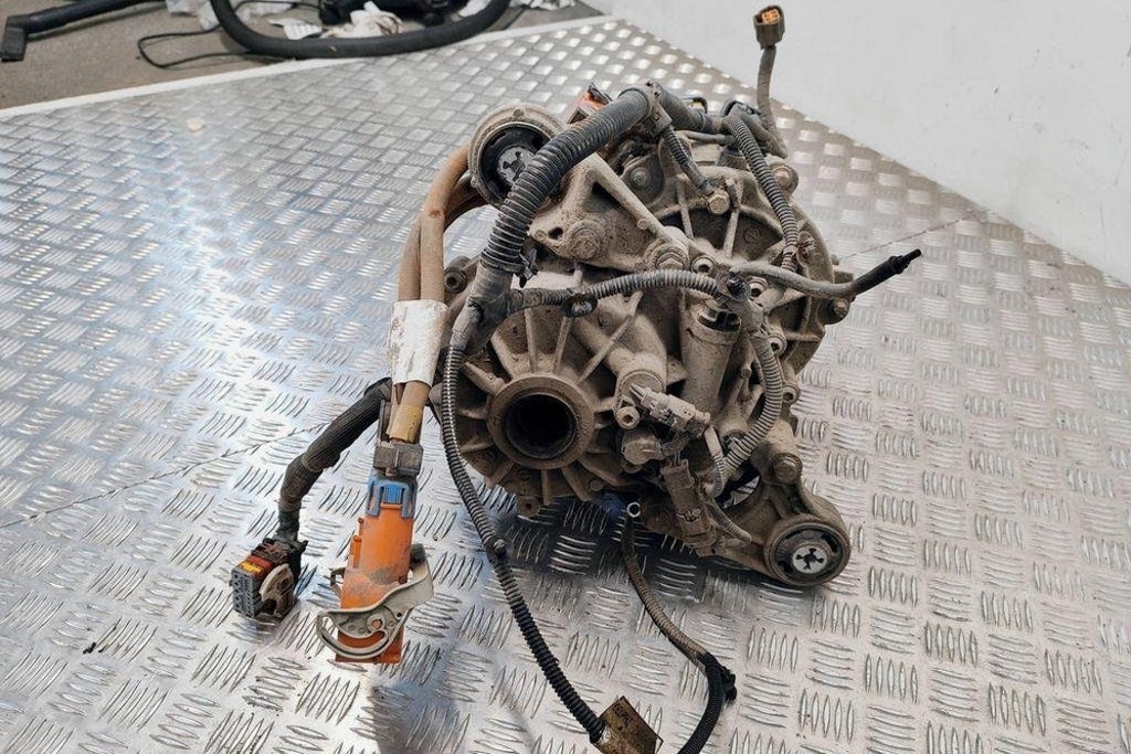 фото №8, Моторчик бачок омывателя citroën ds5 9800189280 2.0l дизель 2012