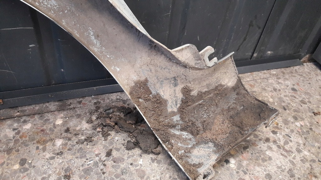 фото №9, Крила правий перед laguna ii kombi teb64