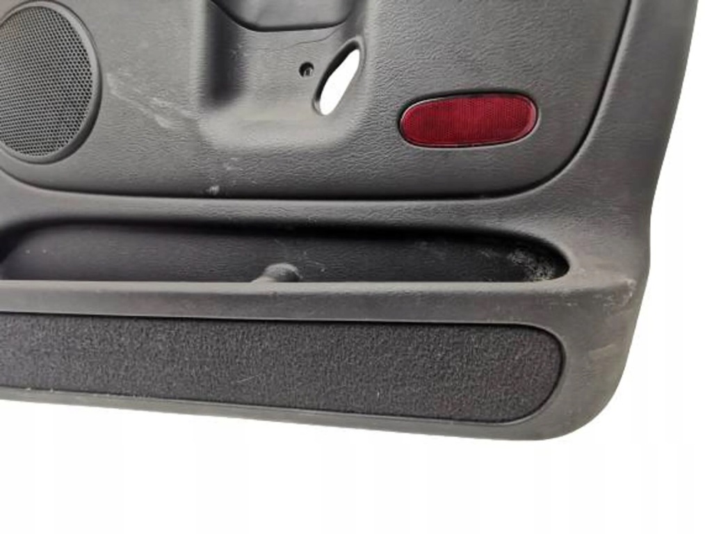 фото №4, Dodge ram iii обшивка двері правий перед 04r