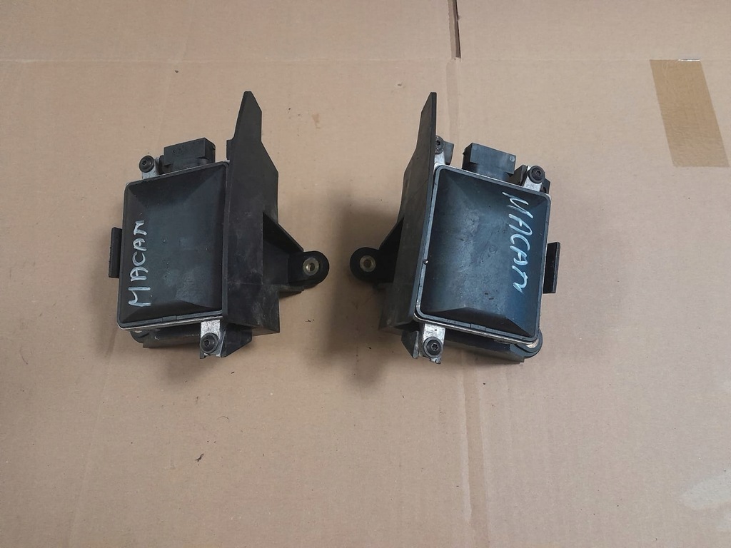 фото №1, Радар ассистент переключения поперечина движения audi a5 8t 8t0907568b