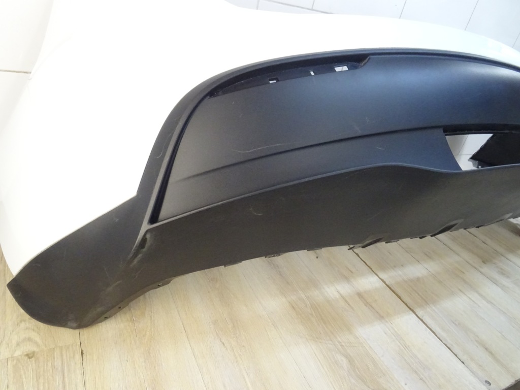 Купити Tesla model y бампер задній 1493735-s4-e llu