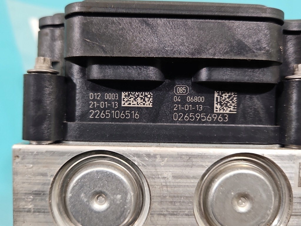 фото №9, Насос abs renault twingo iii 20-24 електрик 476604047r a4539003910