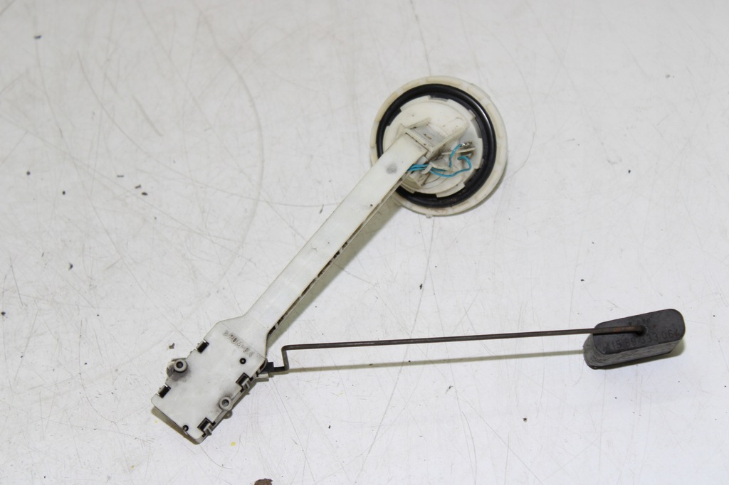 фото №6, Mercedes w210 датчик уровня топлива 2105421617 a2105421617 300td