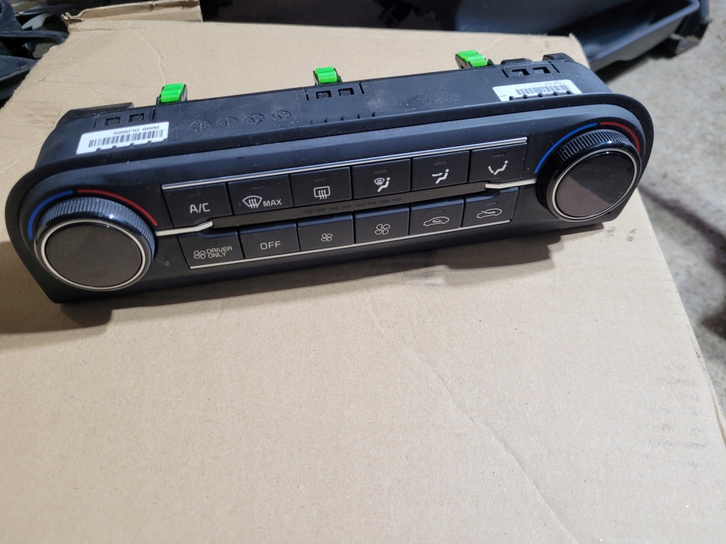 фото №1, Панель кондиционера kia ceed iii 18-