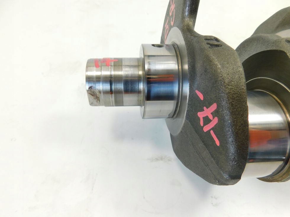 Wał коленчатый + 4 x шатун 2.0 tdi vw amarok passat b7 tiguan audi a4 q3 q5 Оригинал