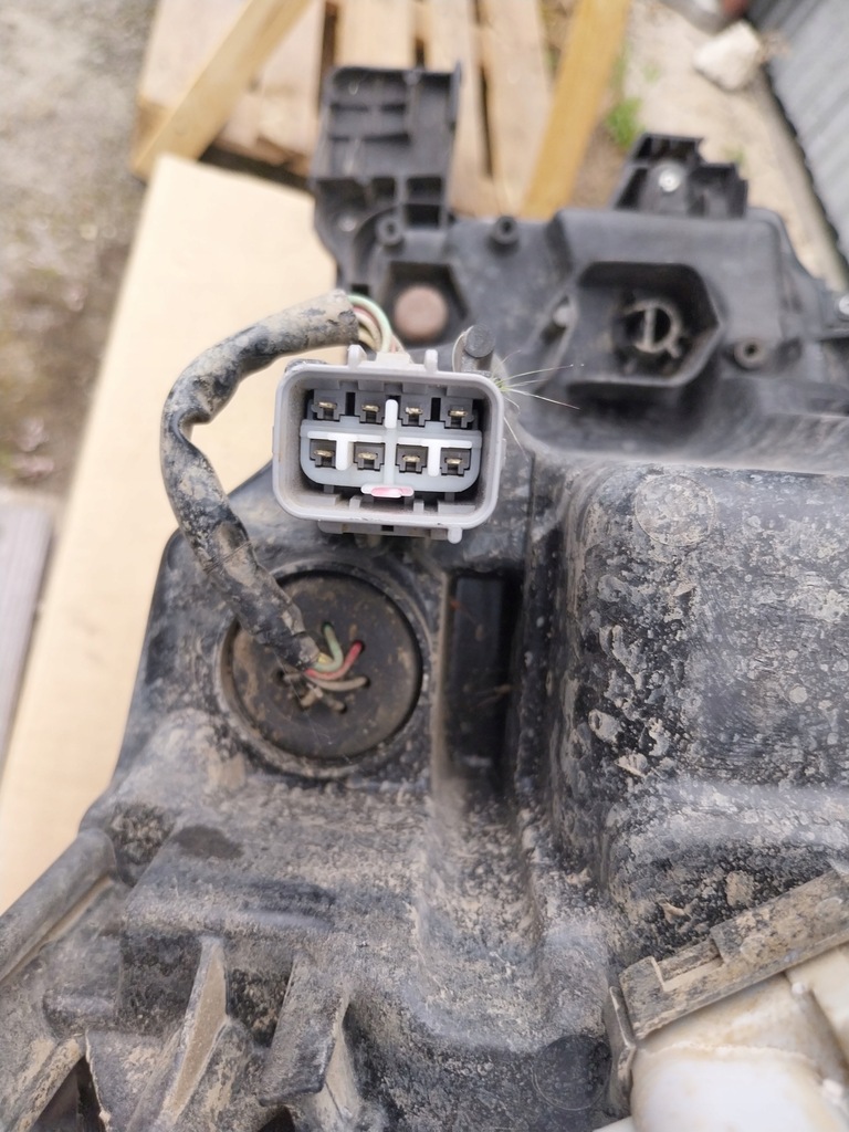 фото №11, Лампа правый перед full led toyota hilux viii lift