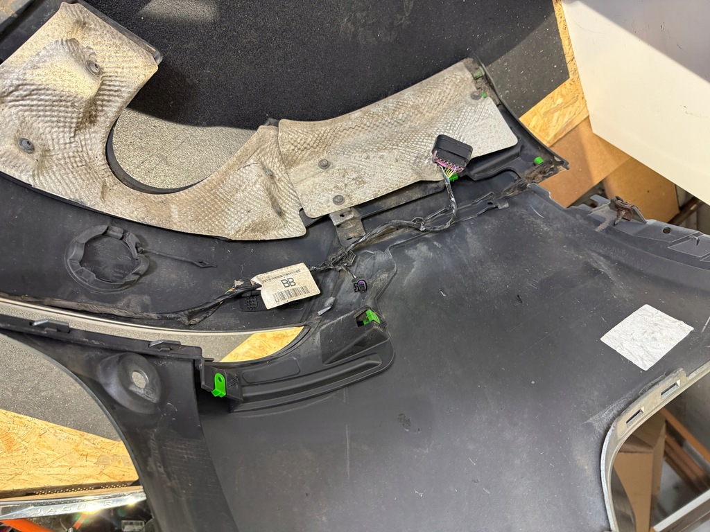 фото №8, Бампер задняя land rover discovery sport l550 do покраска