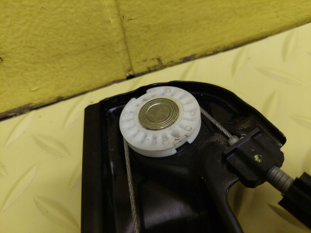 фото №7, Skoda rapid ii подъемник стекло правый задняя 122350d