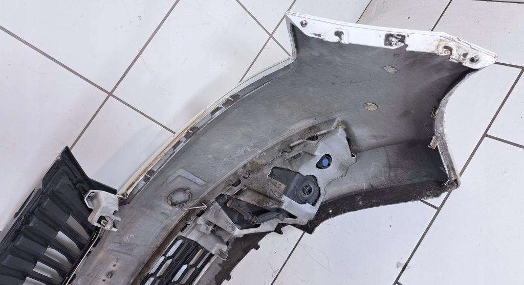 фото №8, Skoda rapid 2012- lf9e бампер перед передний kompletny + решётка радиатора