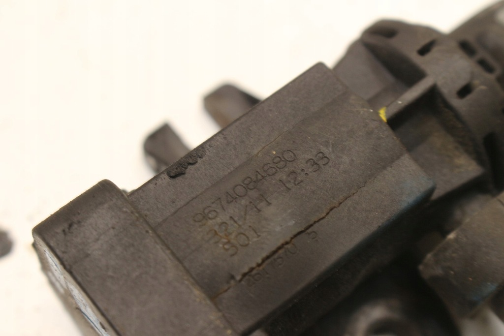 фото №4, Клапан вакуумa 9674084680 peugeot 508 1.6 e-hdi