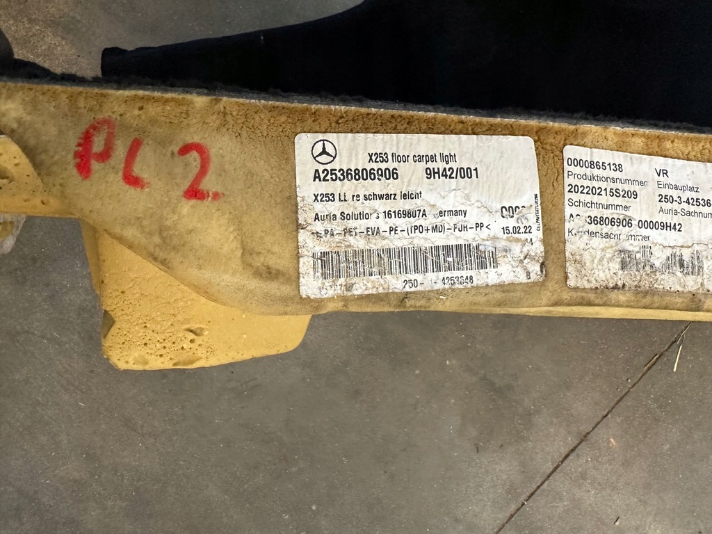 фото №8, Mercedes glc w253 обшивка коврик пол a2536806906 a2536807706