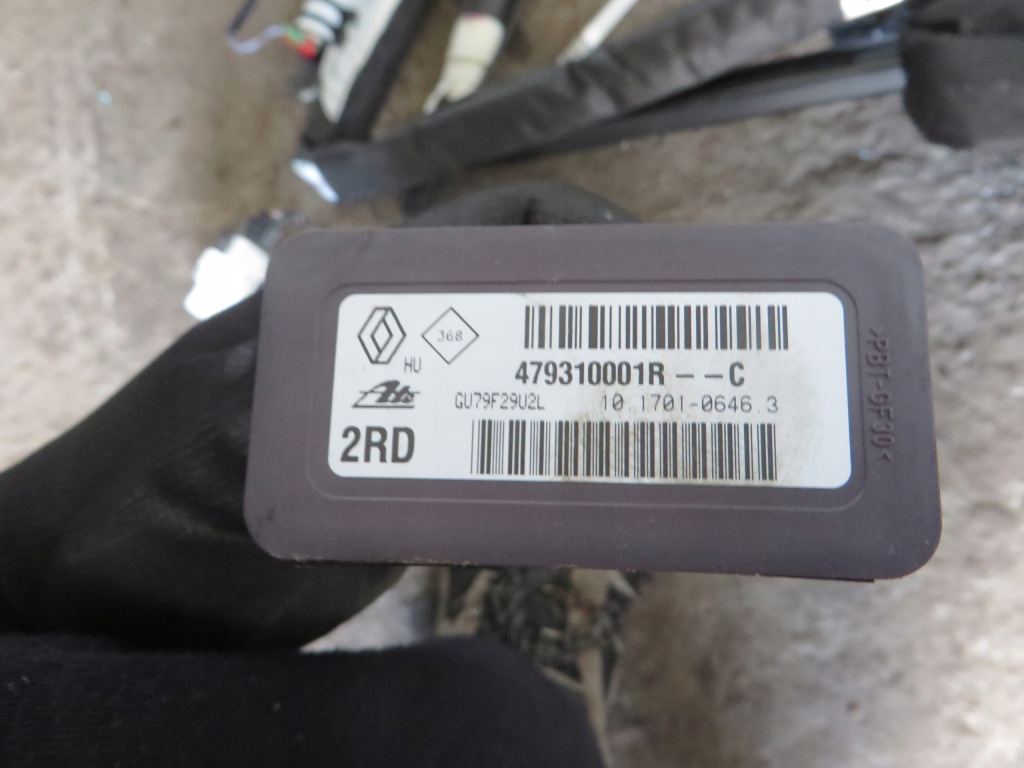 фото №1, Renault scenic iii датчик датчик 4793110001r-c x