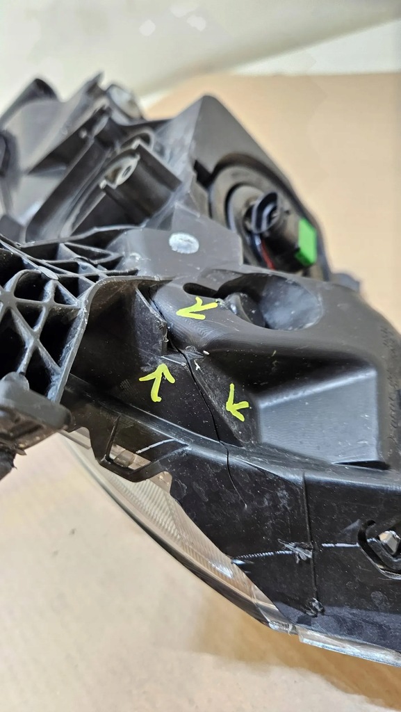 фото №6, Лампа перед передняя правая honda civic ix sedan линза